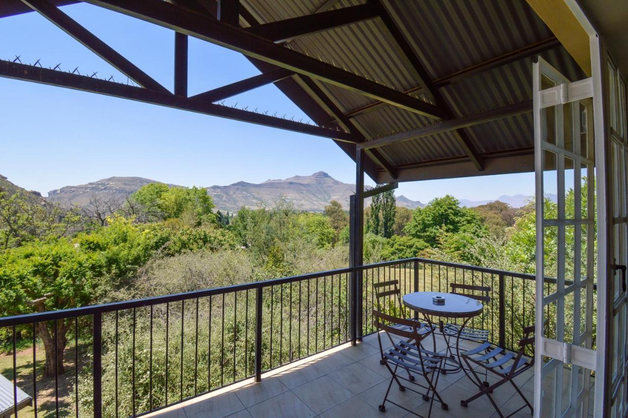 San Rock Guest House Кларенс Экстерьер фото