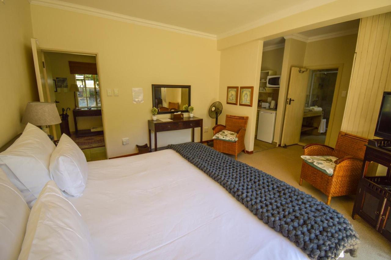 San Rock Guest House Кларенс Экстерьер фото